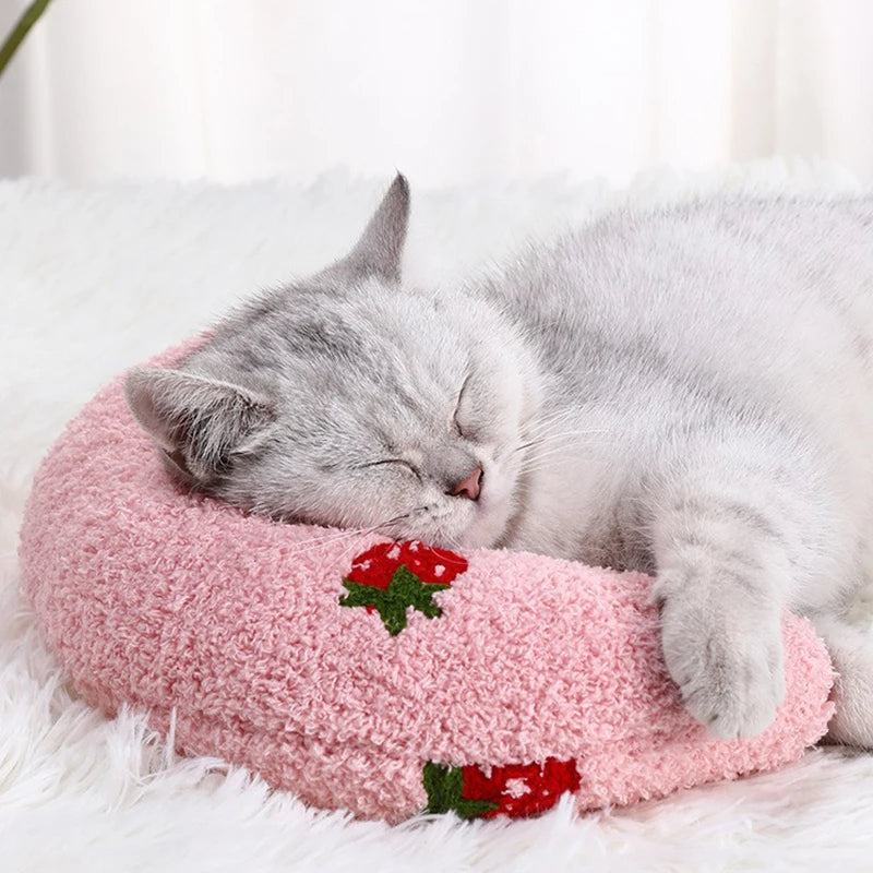 Little Pillow for Cats Fashion Neck Protector Deep Sleep Puppy U-Shaped Pillow Pets Pillow Kitten Headrest Dog Sleeping Pillow Pet Products
